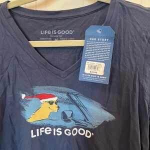 Life is good women’s crusher tee size medium Santa dog
